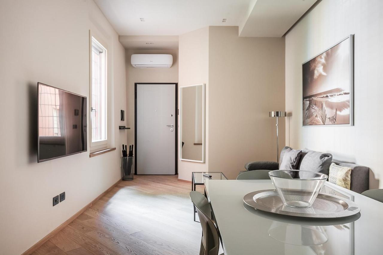 Residence Rizzoli-Suites Apartments Болонья Екстер'єр фото